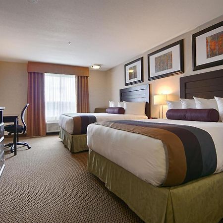Best Western Bonnyville Inn&Suites Extérieur photo