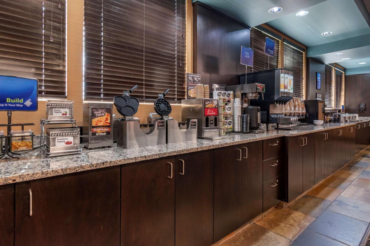 Best Western Bonnyville Inn&Suites Extérieur photo