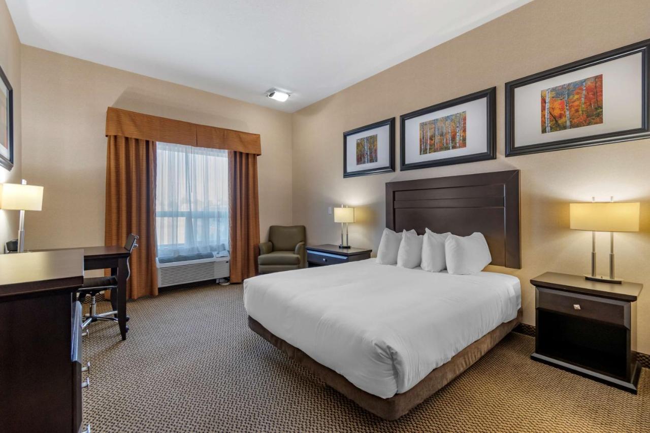 Best Western Bonnyville Inn&Suites Extérieur photo