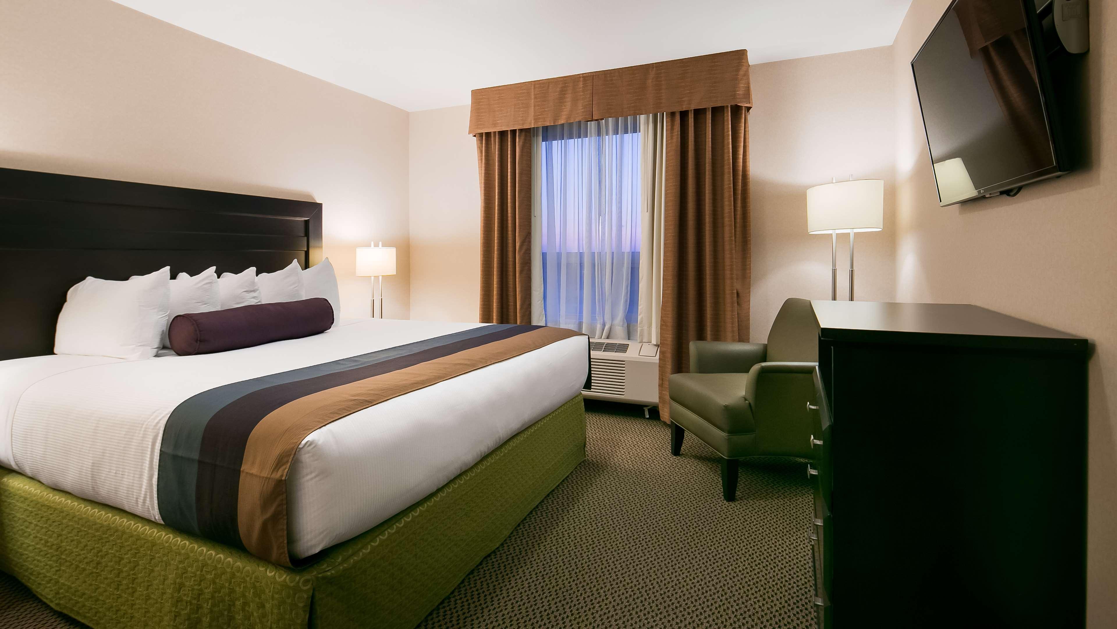 Best Western Bonnyville Inn&Suites Extérieur photo