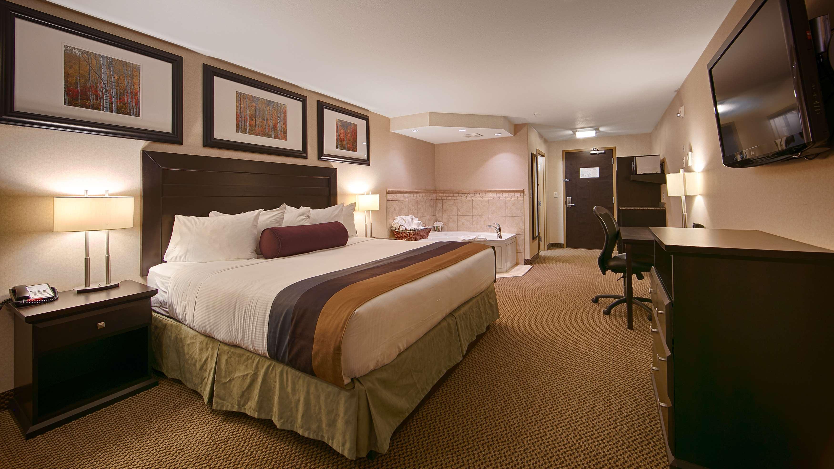Best Western Bonnyville Inn&Suites Extérieur photo