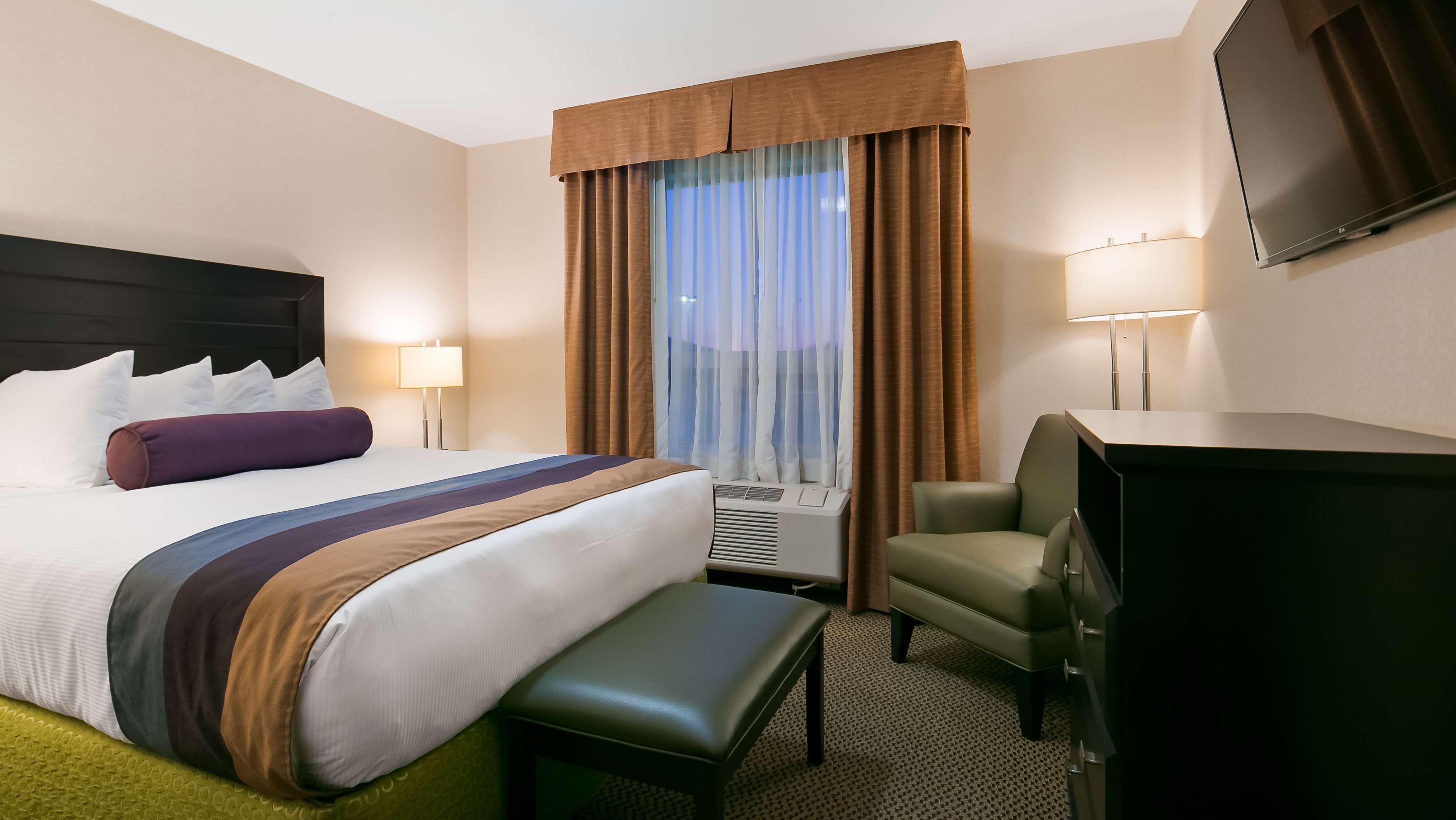 Best Western Bonnyville Inn&Suites Extérieur photo